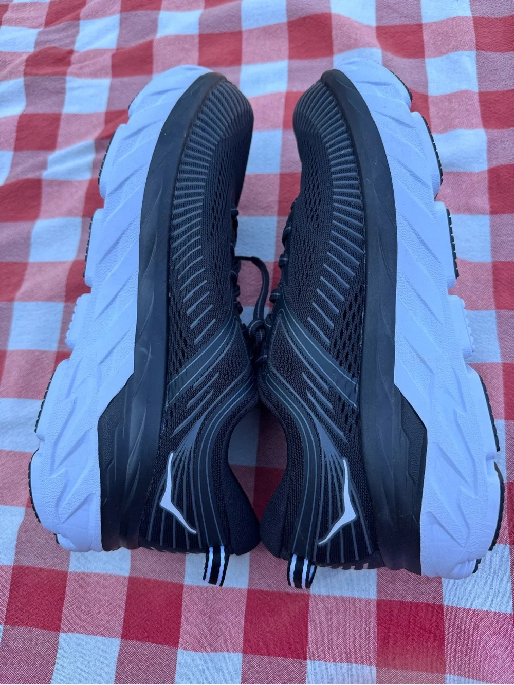Hoka one bondi